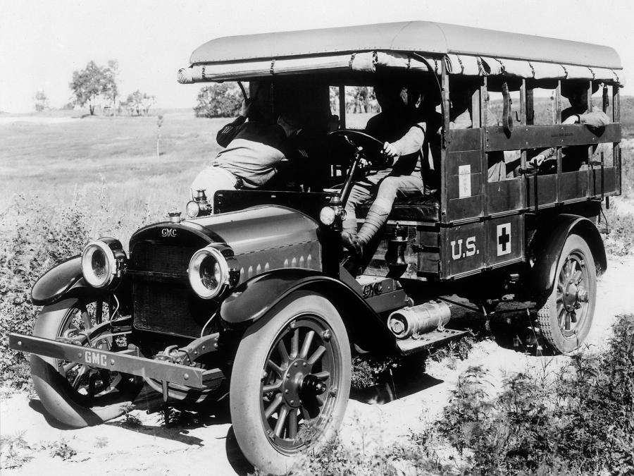  GMC 16 Ambulance 1917 года  (фото 1 из 1)